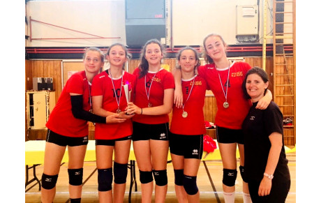 LES M 15 FILLES CHAMPIONNES REGIONALES EN 4X4